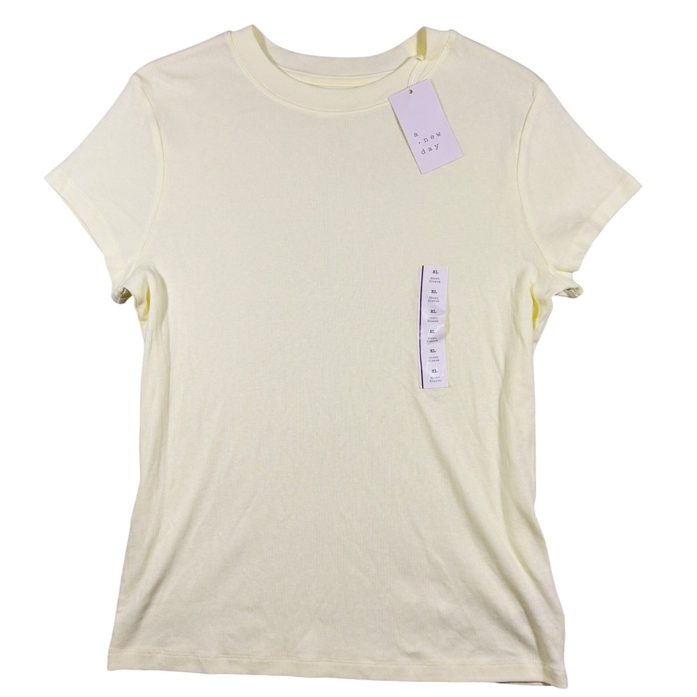 A New Day Ribbed Tee Women XL Light Yellow Short Sleeve Crewneck Stretch Top